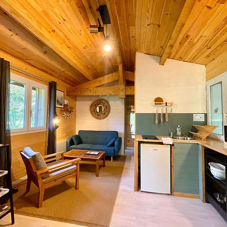 Cabane Au Milieu Des Pins - Domaine Temali Labouheyre Exteriör bild